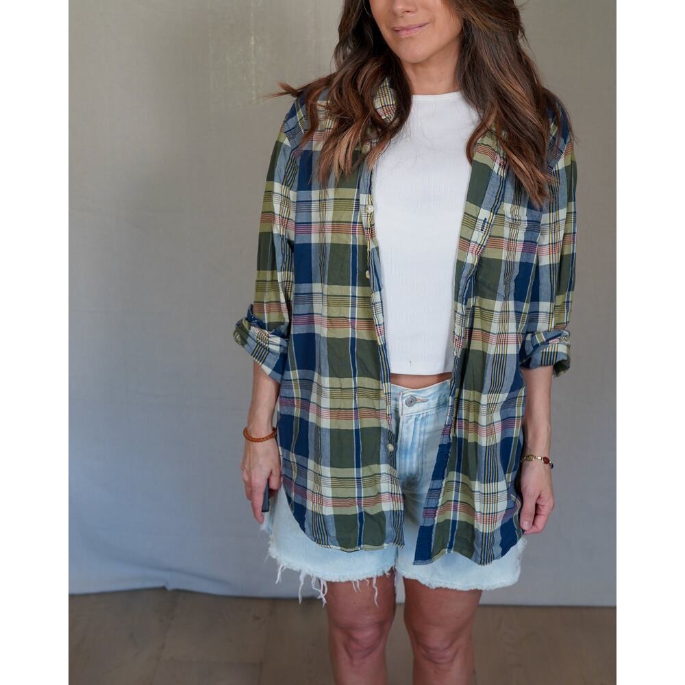 J.Crew Plaid Button Down Shirt / Washed Cotton Madras Workshirt